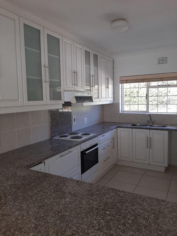 To Let 2 Bedroom Property for Rent in Fish Hoek Western Cape